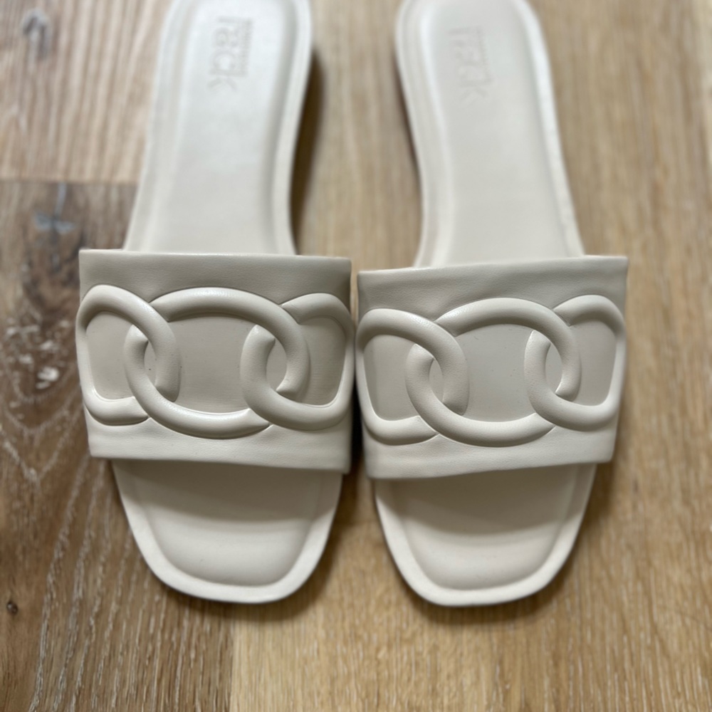 Nordstrom rack cream sandals